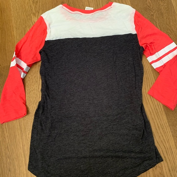 Pink Victoria Secret top - Picture 2 of 2